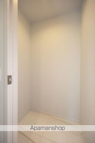 三田ガーデンヒルズ ヴィラの内装写真