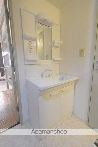 グレイシャス美園の内装写真