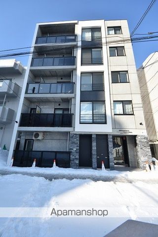 レジデンス北18条の外観写真