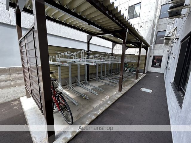 グローリア南10条の外観写真