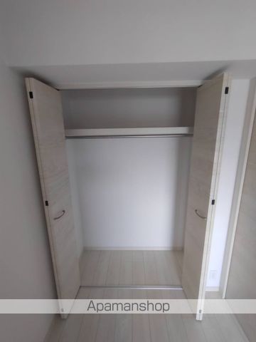 コンダクトレジデンスJINNOHARUの内装写真