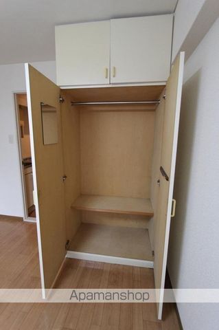マリオン高松宮脇町203号の内装写真