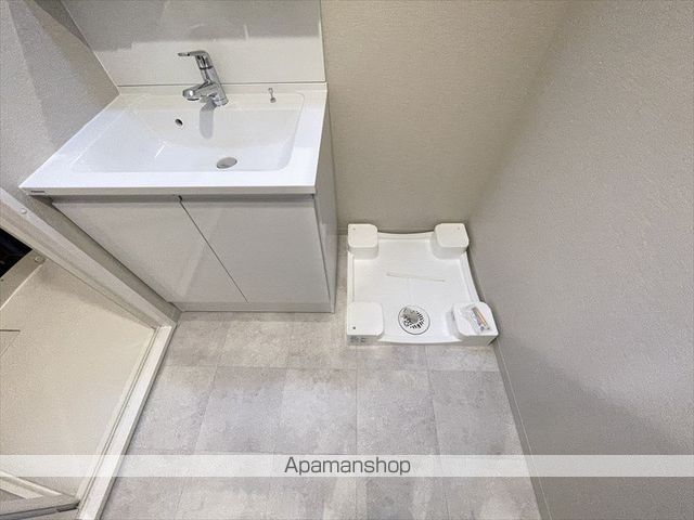 スプランディッド江坂DUEの内装写真