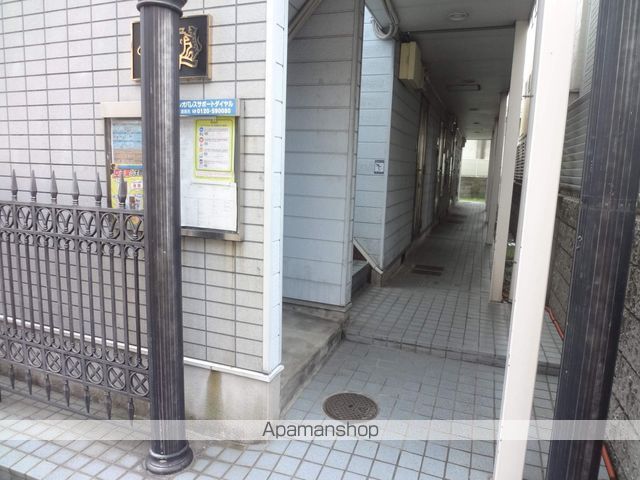 レオパレス光善寺第2の玄関写真