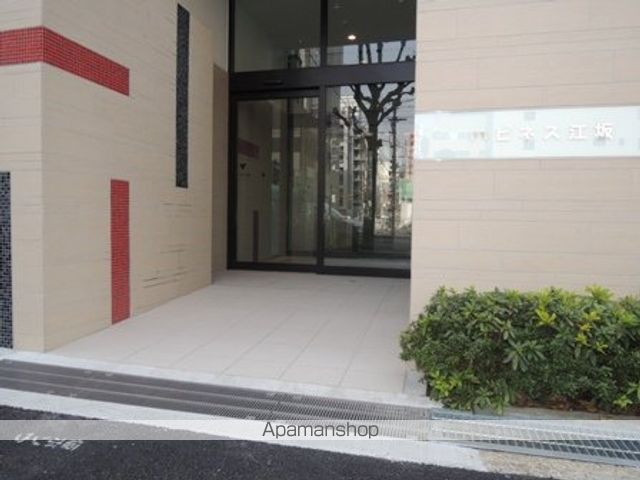 ハピネス江坂の玄関写真