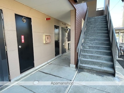 ランドスケイプ[2LDK/58.32m2]のエントランス