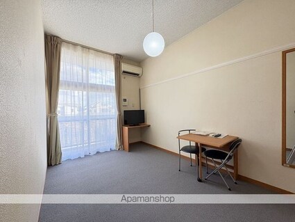 レオパレス１３ＳＴＯＮＥⅠ[1K/21.11m2]のリビング・居間1