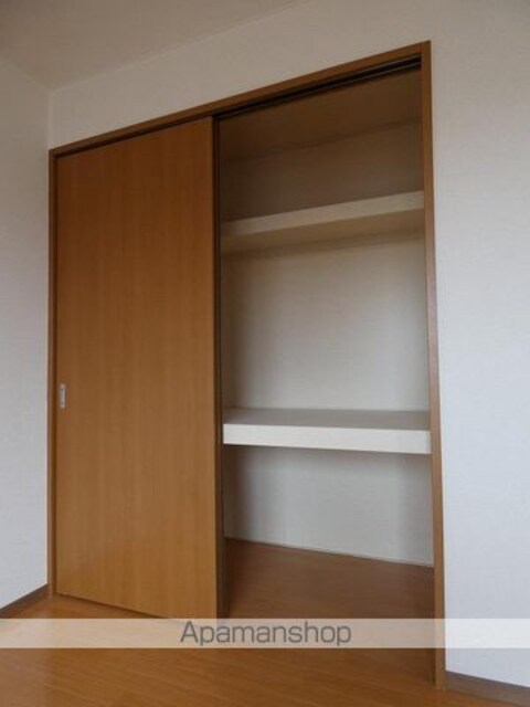 クアトロ千歳台[2LDK/60.79m2]の収納