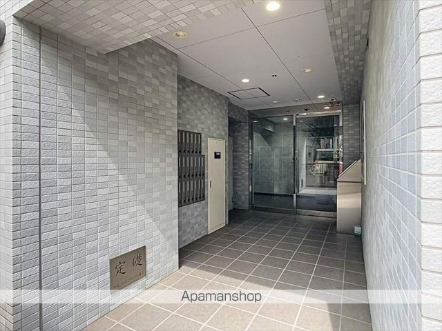 ブランシェ駅元町の玄関写真