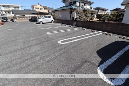 プラム　ツリィ[2LDK/52.89m2]の駐車場3