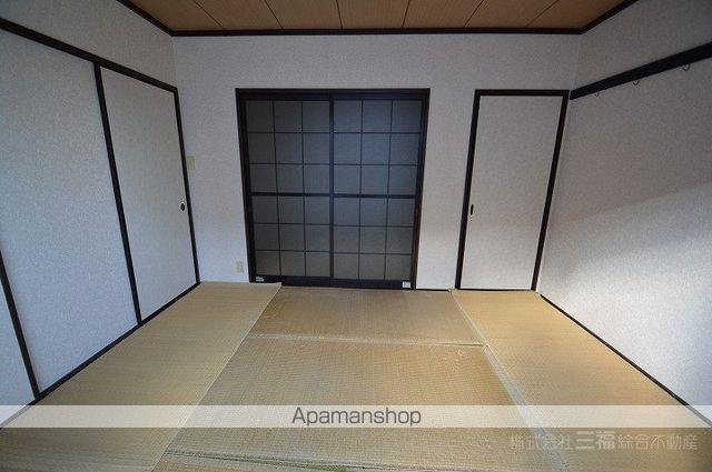 タウニィ石手の内装写真