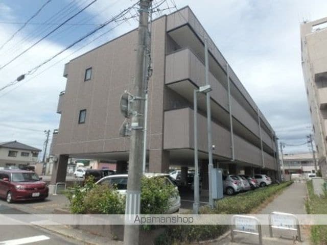ラテール近江の外観写真