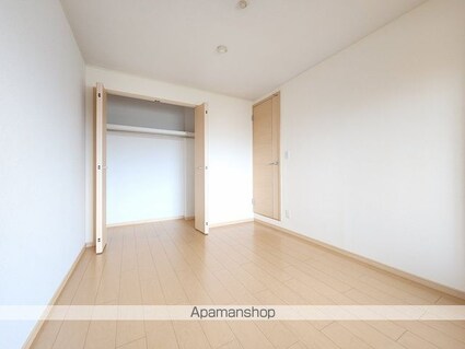 ハイツリュミエール[2LDK/63.63m2]の収納