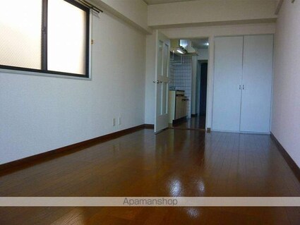 第１０成田マンション[1K/25.65m2]のリビング・居間