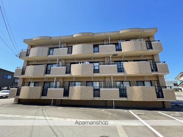 ハートフルマンションポラリスの外観写真