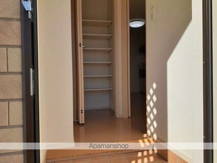 メゾン　メルヴェイユ[1LDK/37.76m2]の玄関