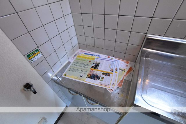 ルーブル4条館の内装写真