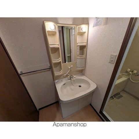 ロイヤルコート東青田の内装写真