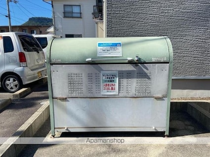 サンライズ牟礼[1K/23.18m2]の共用部3