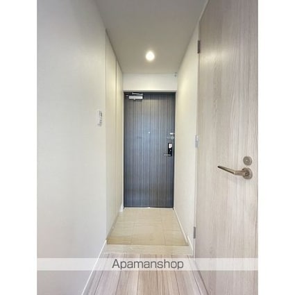 コンフォリア・リヴ文京護国寺[1LDK/36.21m2]の玄関