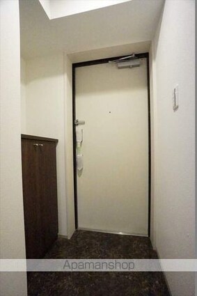 Ｐａｒａ　Ｈｅｒｏ’ｓ「パラヒーローズ」[1K/27.81m2]の玄関