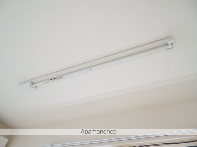 OKUE IIの内装写真