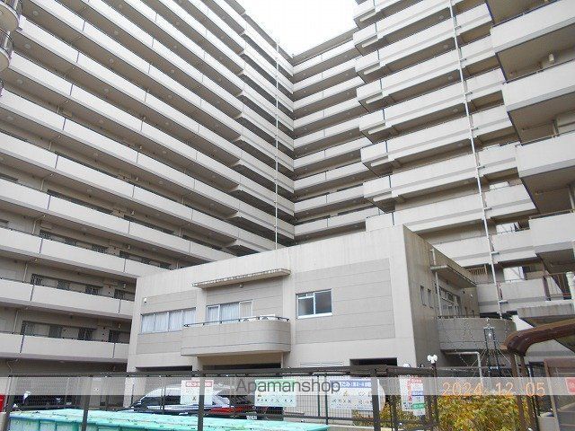 水鉄アーバンコンフォート岩出の外観写真