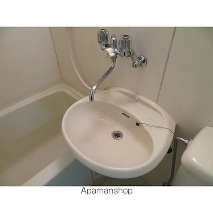 ソレイユ経堂[1R/14.4m2]の洗面所