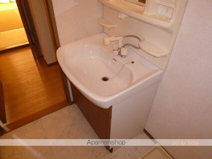 コートパル守山[2LDK/53.44m2]の洗面所