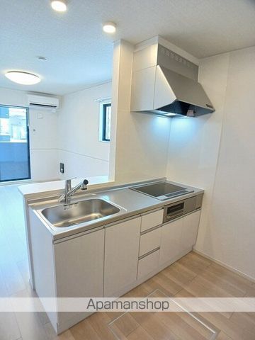 ＪＲ山陽本線 土山駅 バス乗車時間：12分 最寄りバス停で下車 徒歩4分 2階建 築2年の内装写真
