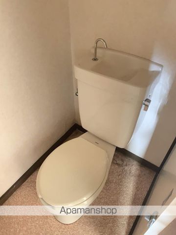 エレガンス堀山下の内装写真