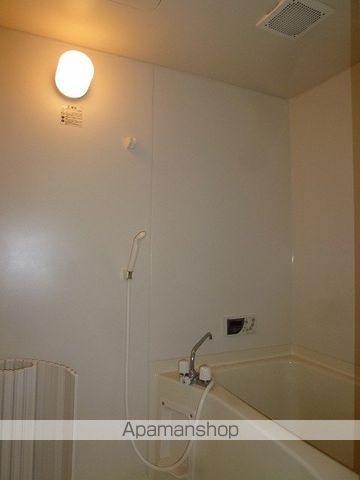 メゾネット椿 南棟の内装写真