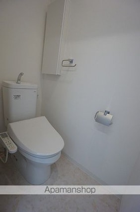 アヴェニール屋形町[1K/30.3m2]のトイレ