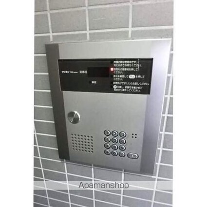 東京都新宿区弁天町[1K/19.65m2]のエントランス2