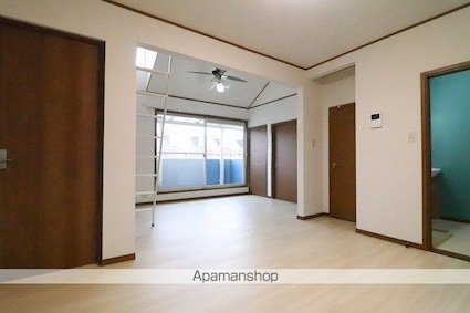 東京都福生市大字福生[2LDK/52.17m2]のリビング・居間