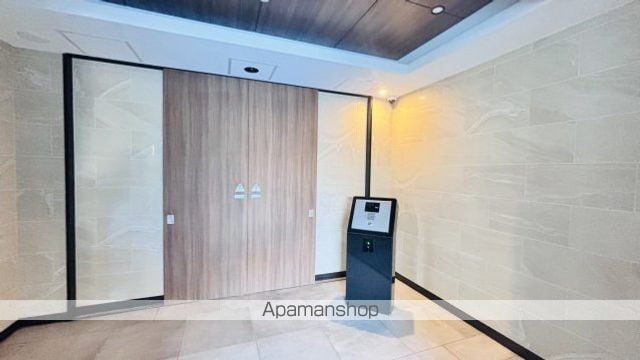 エイルマンション水道町IIロゼアの玄関写真