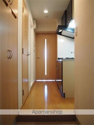 ルーブル北新宿[1K/20.44m2]の玄関