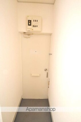 コアコーポＡ[2DK/40m2]の玄関