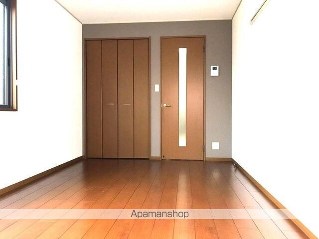 グランシューズ世田谷[1K/25.28m2]のリビング・居間