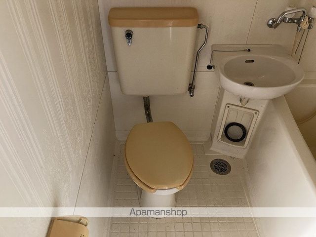 ブルーハイム駒岡の内装写真
