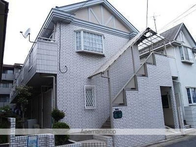 ローズアパートの外観写真