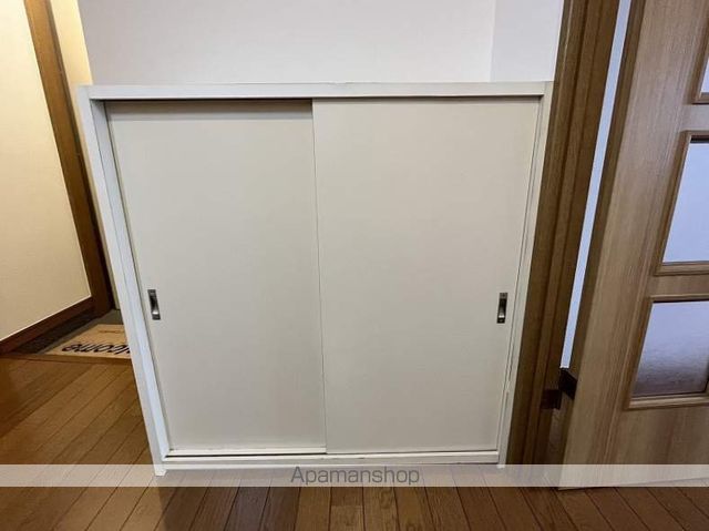 エムビル香椎参道A棟の内装写真
