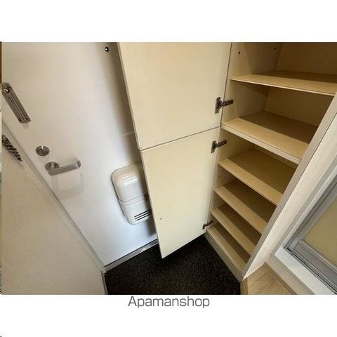 イーグルハイツ銀杏町の内装写真