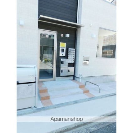 ホワイトベースⅡ[1DK/26.05m2]のエントランス