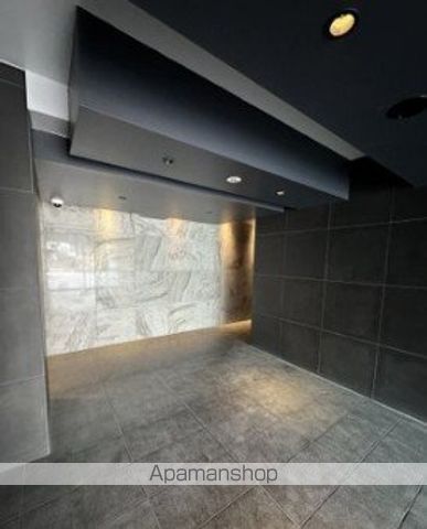 AXAS練馬北町の玄関写真