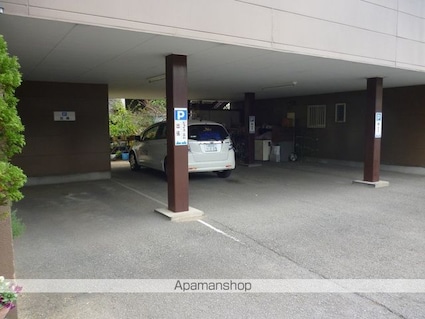 和歌山県和歌山市吹上１丁目[事務所/21m2]の外観2
