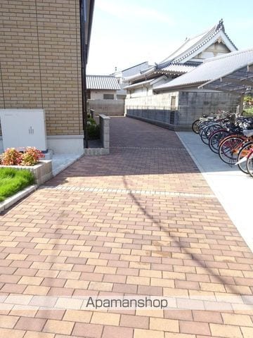 パークハイム巽南の玄関写真