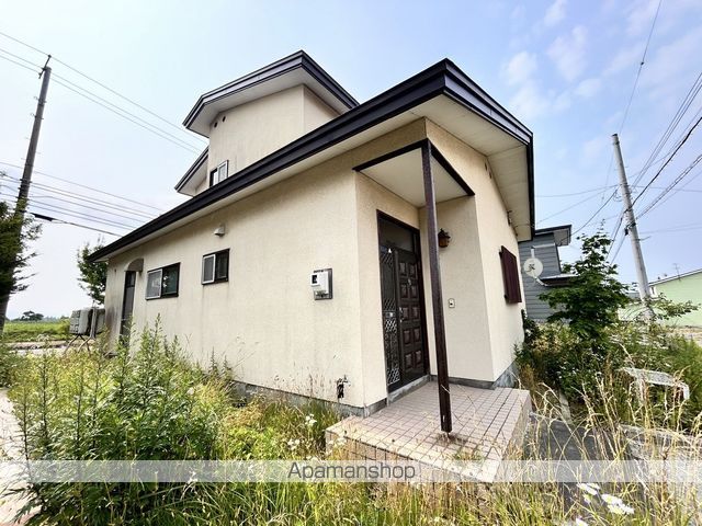 西旭岡町2丁目45番貸家の外観写真