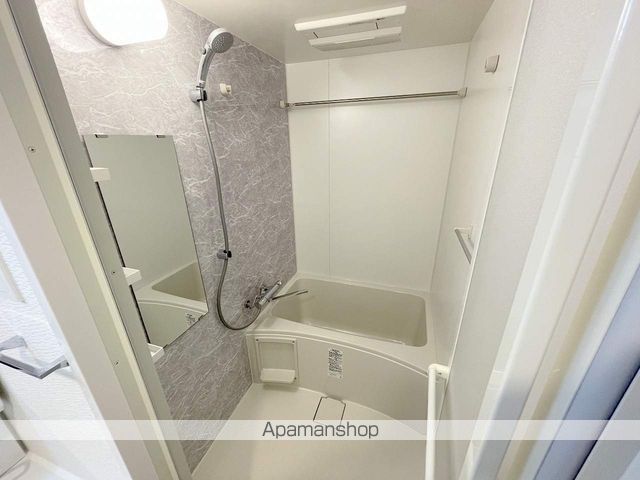 エスレジデンス堺筋本町ウーノの内装写真