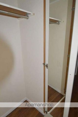 今バス停前シャルマンドミールの内装写真
